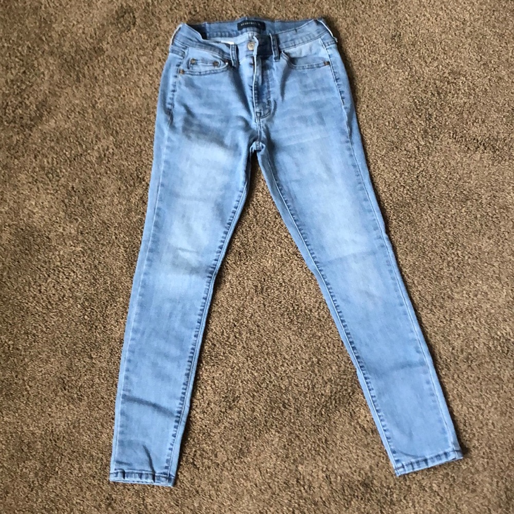 Aeropostale high waisted medium wash jeans